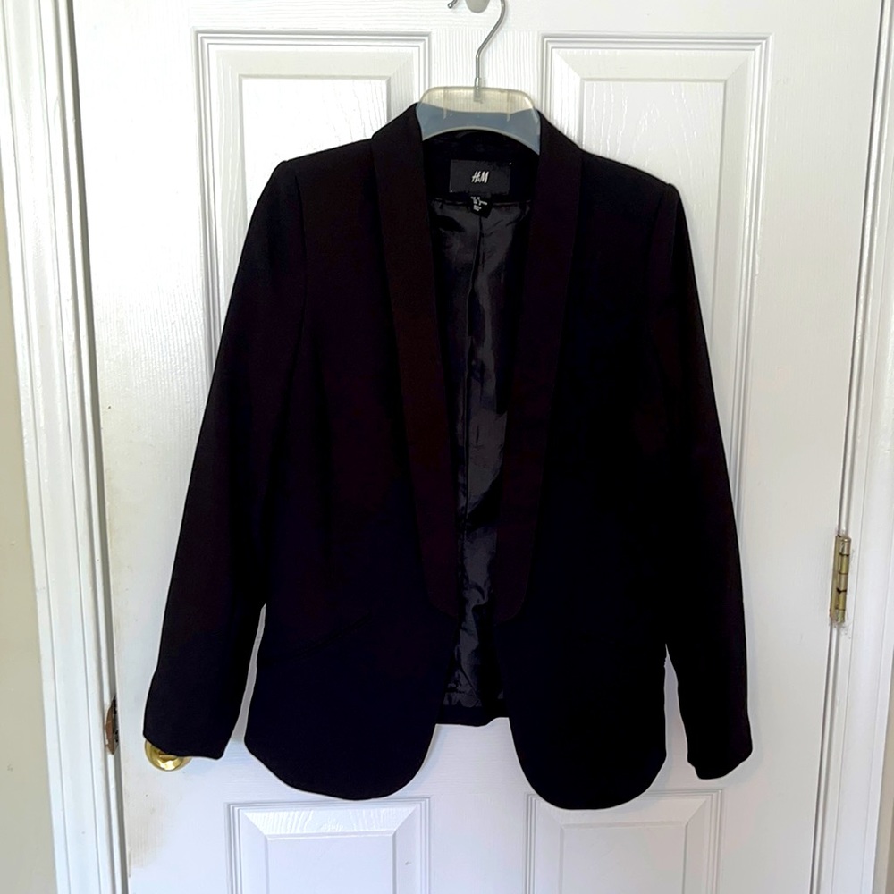 Women’s H & M Blazer